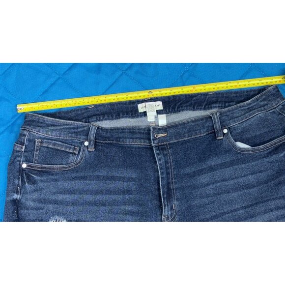 Lane Bryant Girlfriend Crop Jeans Size 26 Mid Rise Flex Waistband Distressed - Picture 16 of 16